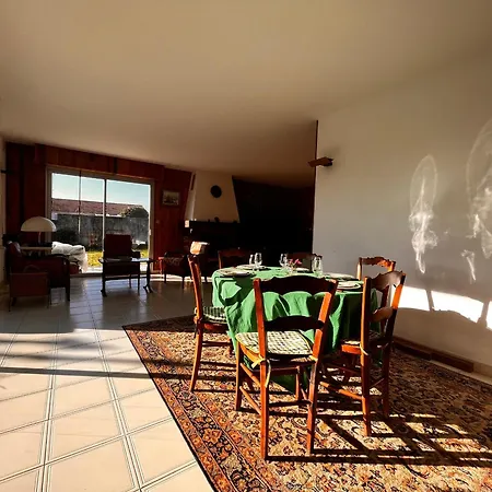 Maison Spacieuse A Olonne-sur-mer Avec Jardin Clos, Proche Plages Et Commerces, Ideale Familles - Fr-1-197-560 Holiday home *