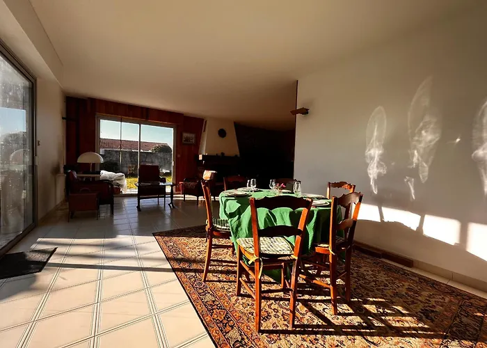 Maison Spacieuse A Olonne-sur-mer Avec Jardin Clos, Proche Plages Et Commerces, Ideale Familles - Fr-1-197-560 Holiday home *